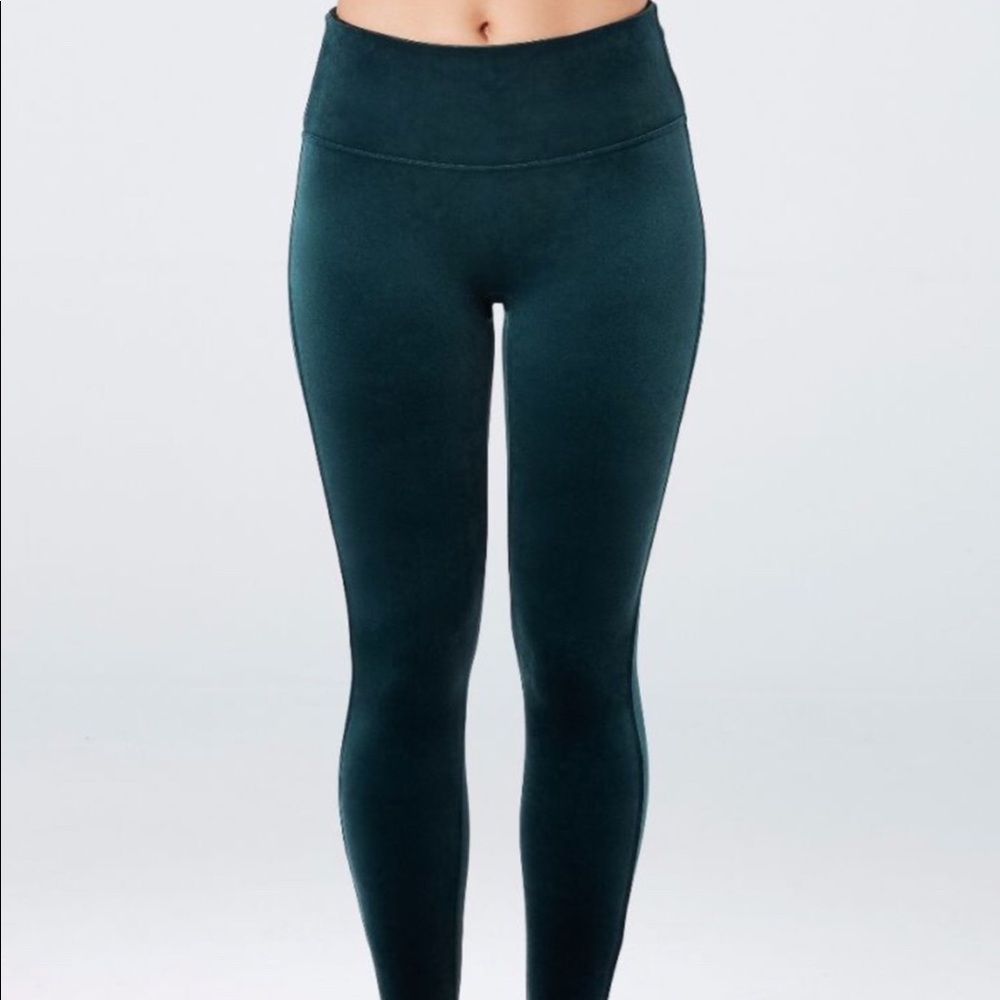 Pre-❤️:  Spanx Velvet Leggings